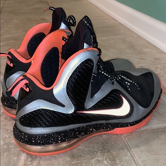 nike shoes lebron 9